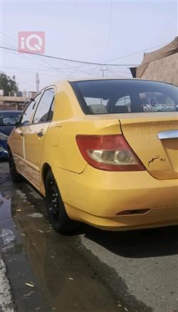 بي واي دي F3